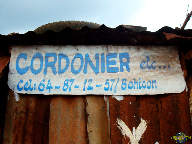 Cordonier etc ... Bohicon - Bénin