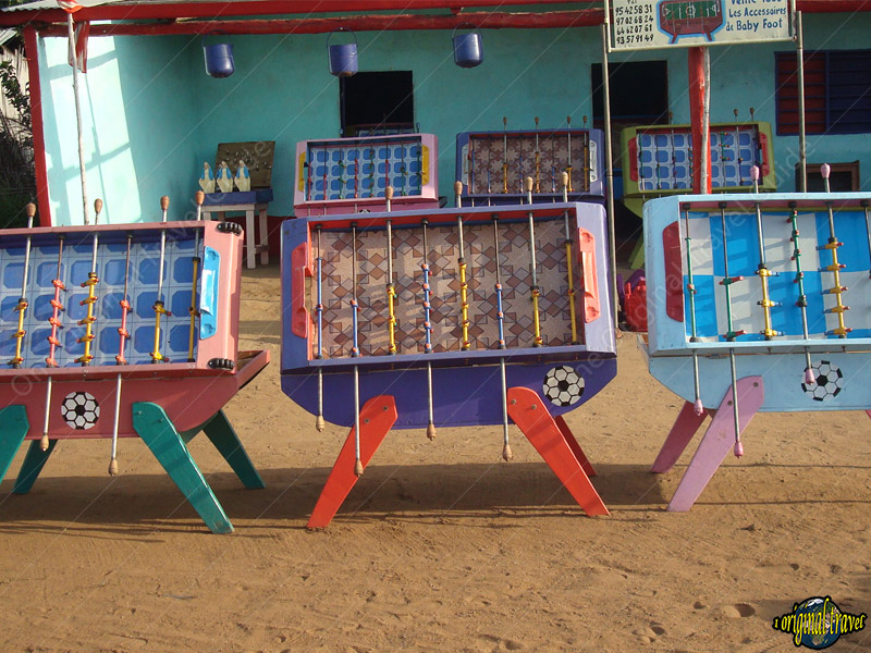Baby Foot à vendre - Pahou - Bénin - One Original Travel Guide