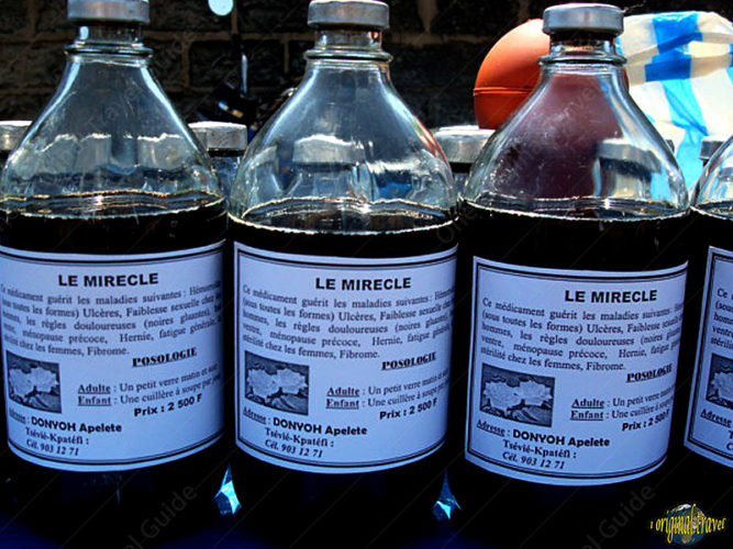 Le Mirecle - Potion magique guérit ulceres, faiblesse sexuelle - Hévié - Bénin