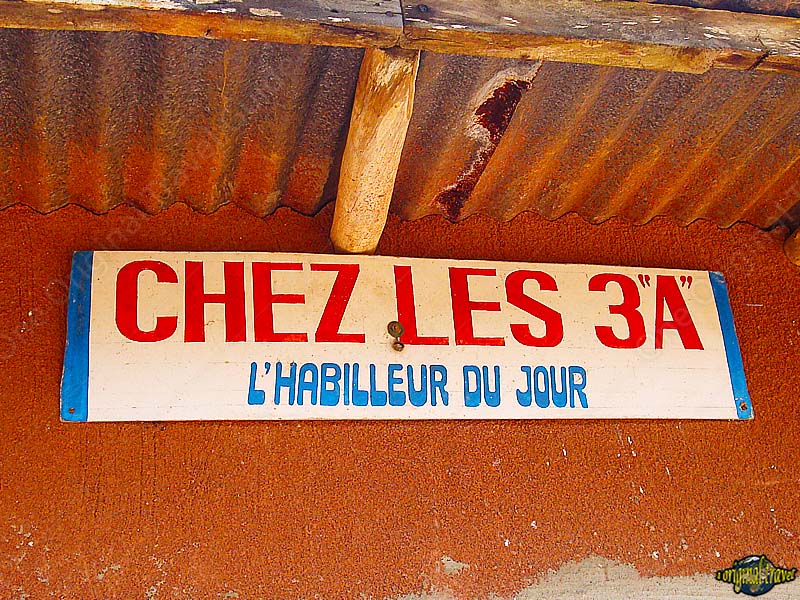 L'Habilleur du Jour - Couturier les 3 A - Comé - Bénin