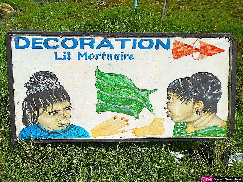 "Décoration lit mortuaire" Ouidah - Bénin