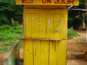 Cabine téléphonique "Ets un jour" Pahou - Bénin