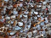 "Veudeurs de lunettes" Cotonou - Bénin