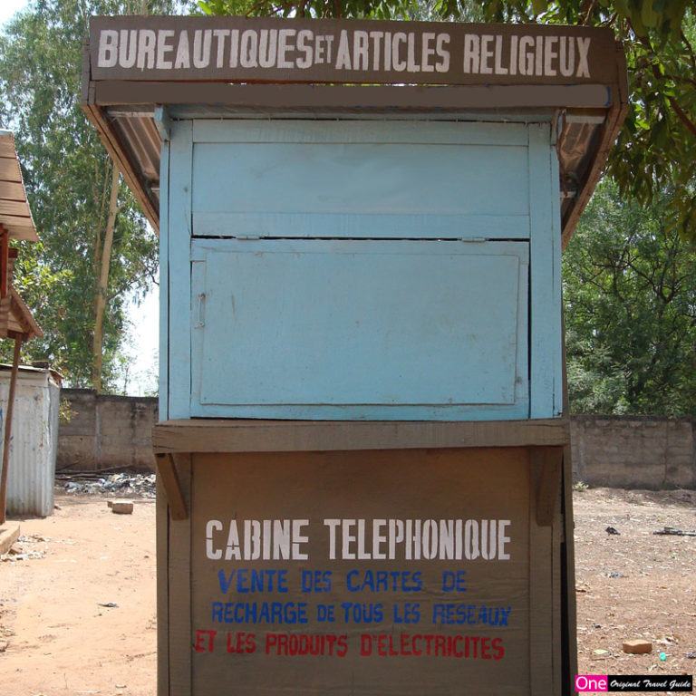 Bureautiques et articles religieux - Cotonou - Bénin