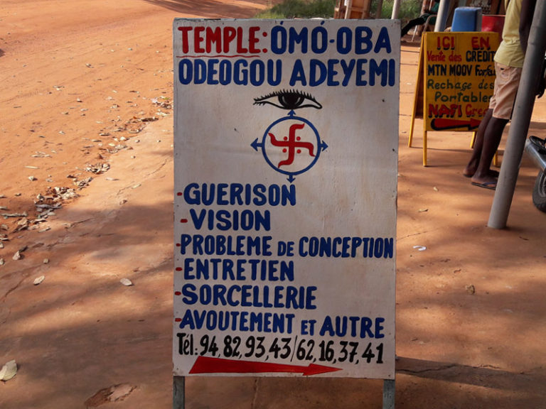 Temple de guérison et vision - Omo Oba - Cotonou - Bénin
